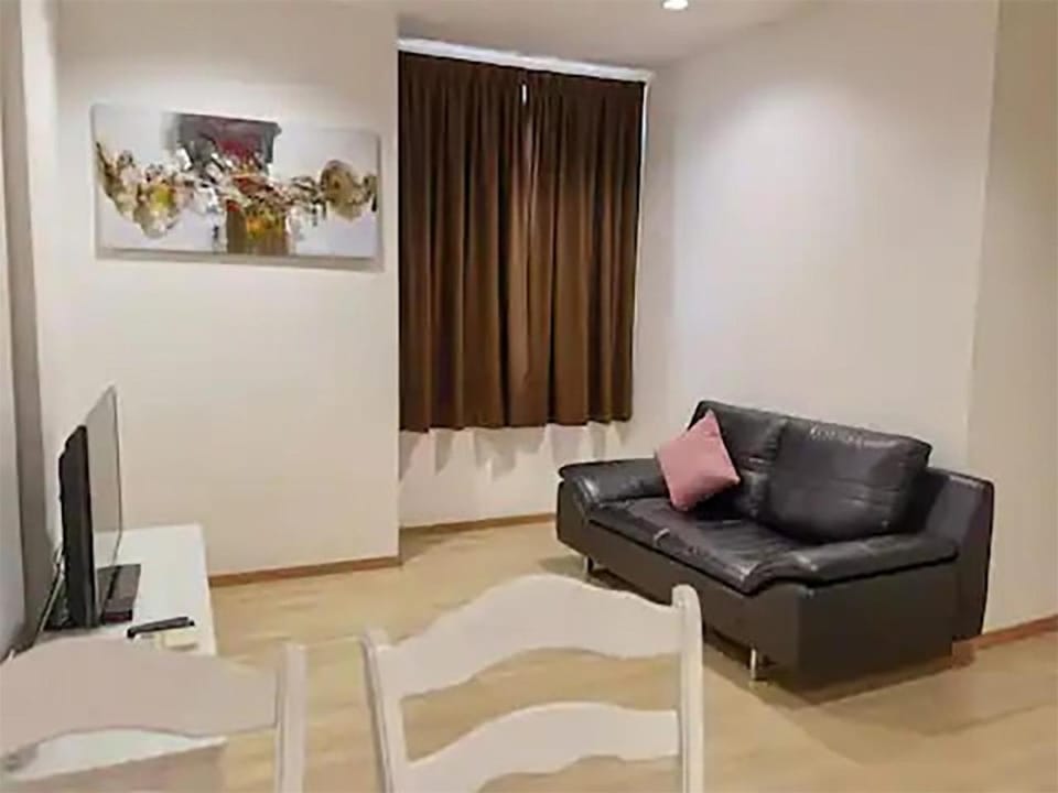 Living room, On site