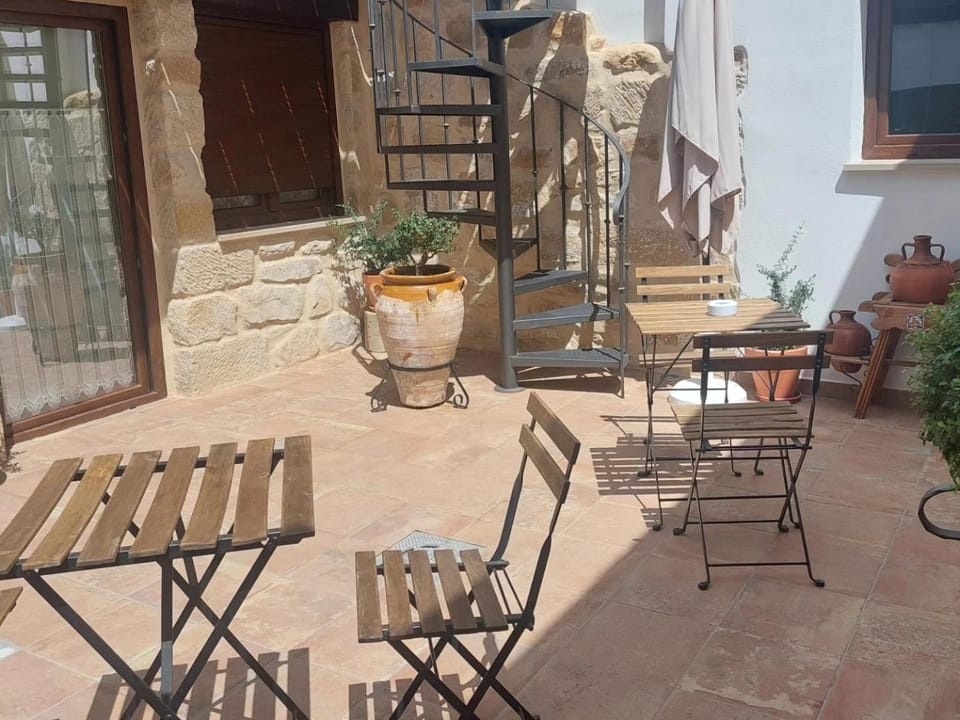 Apartamentos Turísticos El AOVE Apartment in Baeza
