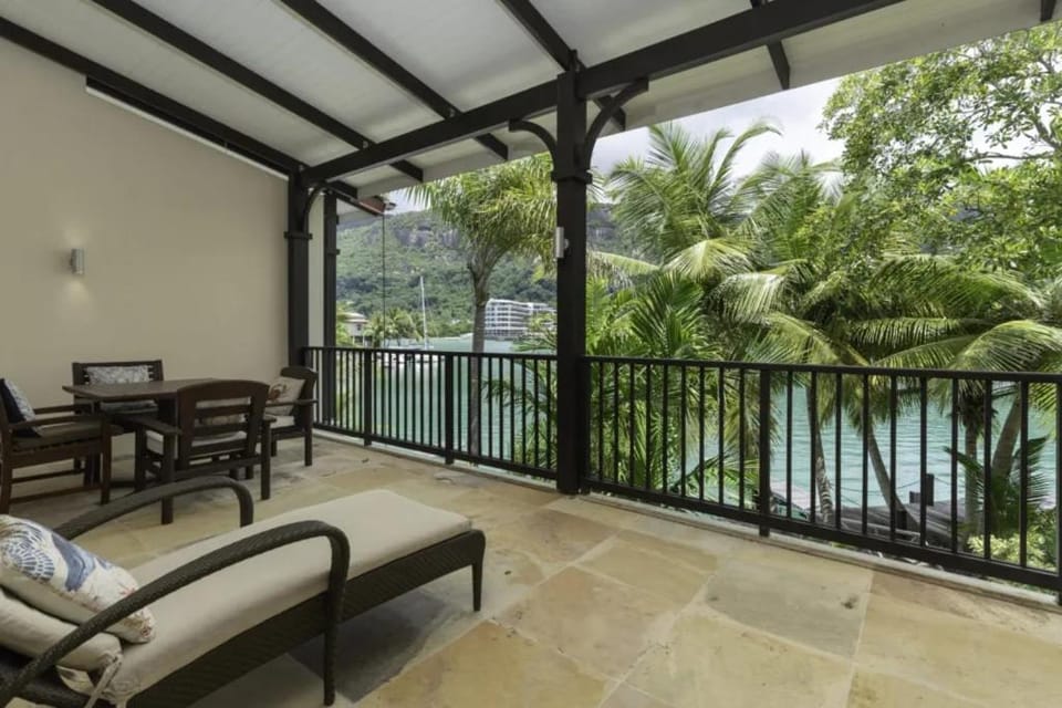 Waterfront Maison by Simply-Seychelles House in Africa