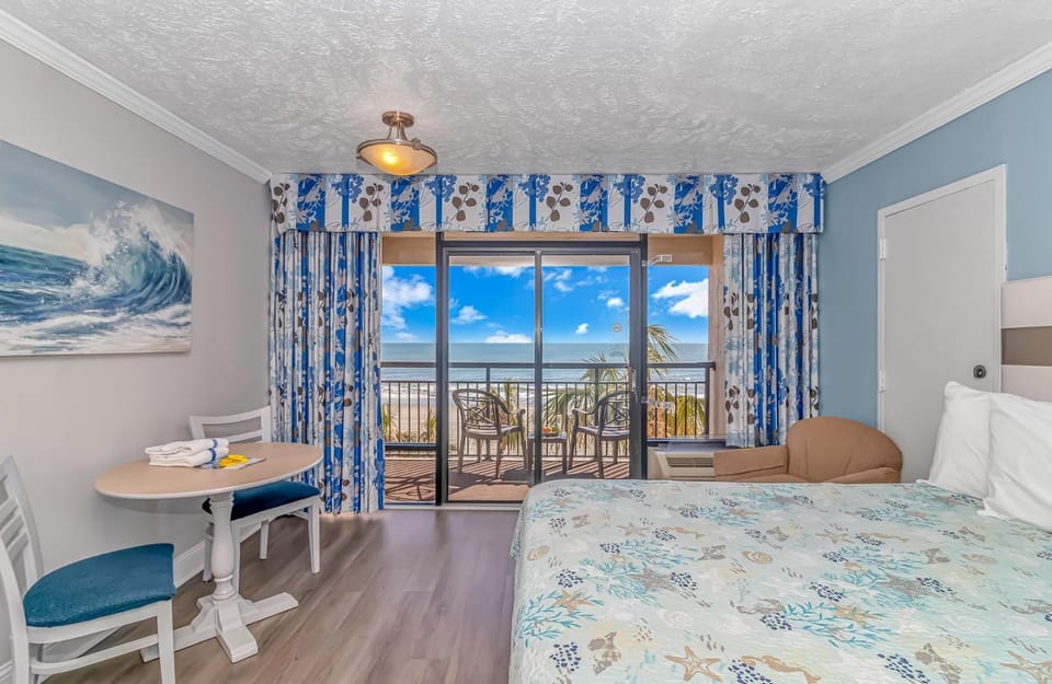 Ocean Reef Resort - Direct Oceanfront Studio - Nicely Updated! Perfect for 2-4 guests! Unit 303 House in Myrtle Beach