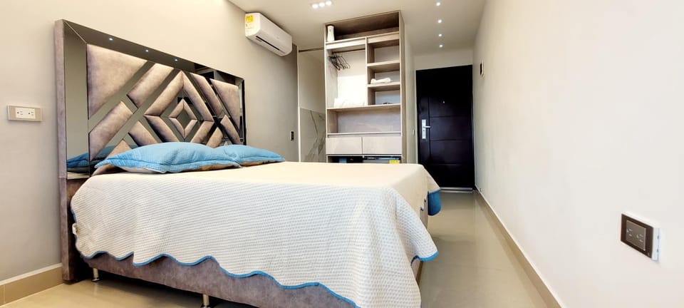 Bed, Bedroom, wardrobe