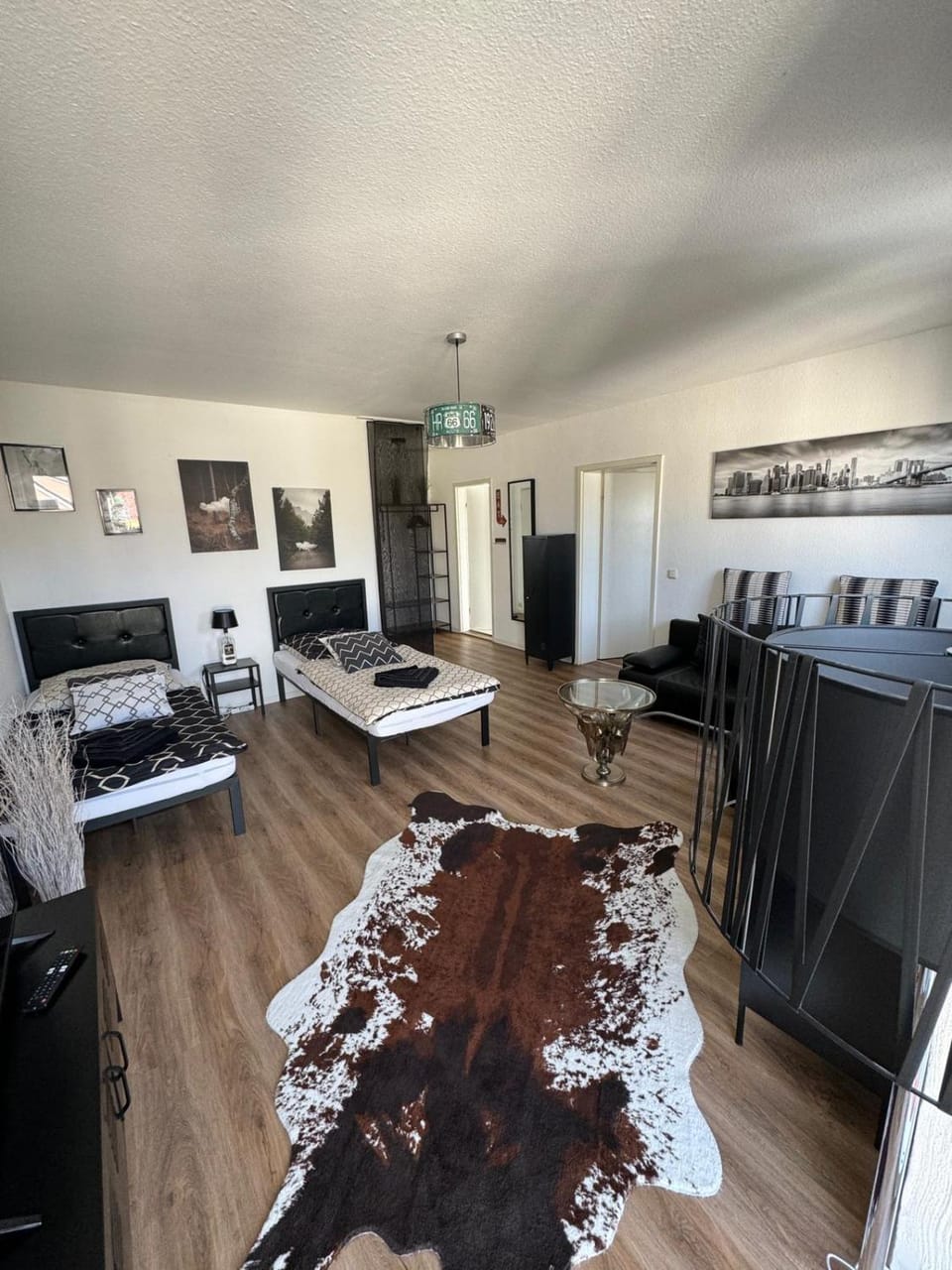 ANGEBOT - Monteurswohnung - zentral - 2 Betten - Waschmaschine - WIFI - TV - Küche TOP Apartment in Zwickau