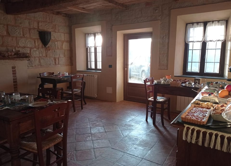 Staff, People, Garden view, Area and facilities, Breakfast, Continental breakfast, Buffet breakfast, Italian breakfast, young children, older children, group of guests, Family