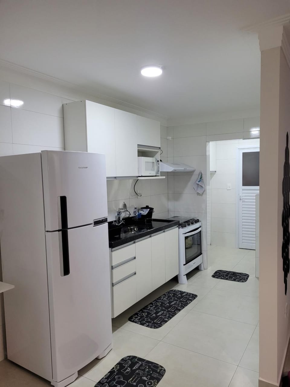 Kitchen or kitchenette, minibar, pet friendly, stove