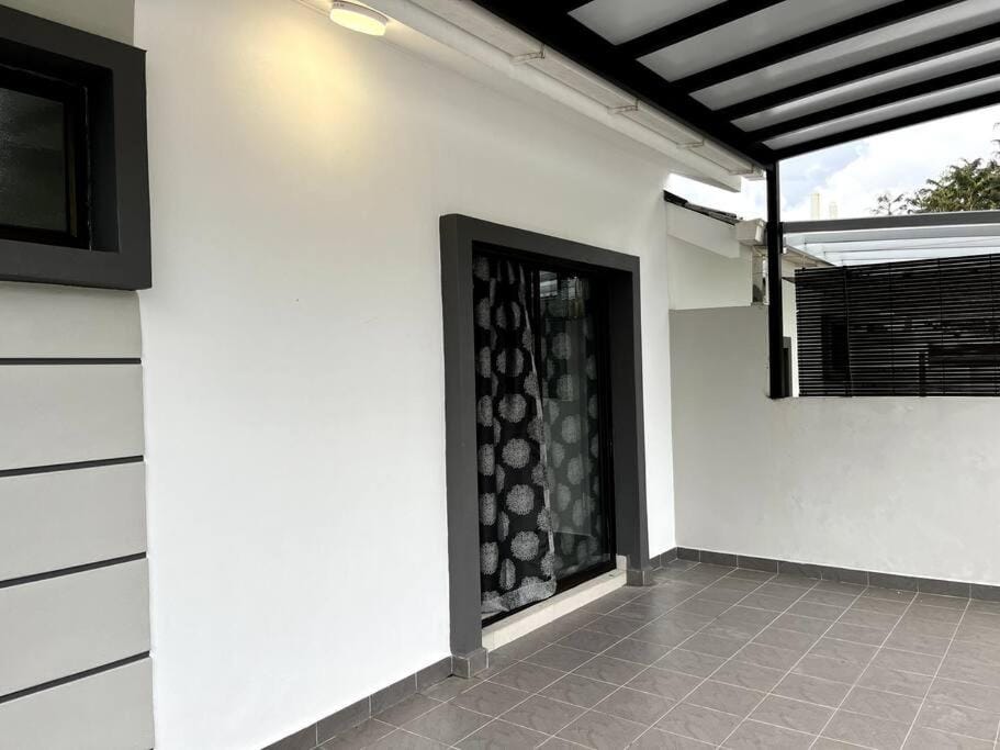 Azzalea Homes 6 @ Taman Golden Hills Cameron Highlands House in Brinchang