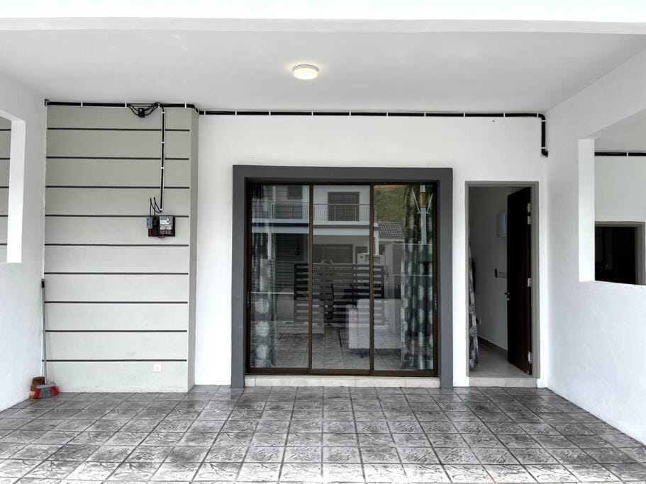 Azzalea Homes 6 @ Taman Golden Hills Cameron Highlands House in Brinchang