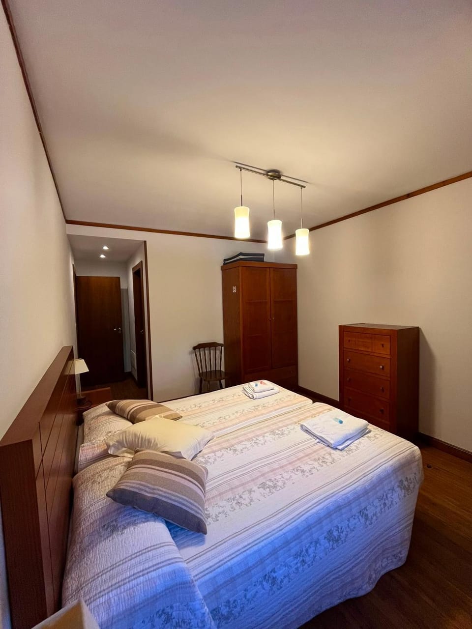 Bed, Photo of the whole room, Bedroom, wardrobe