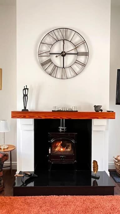 Rectory Cottage. Close to Enniskillen and lakes. House in Leitrim, Co. Leitrim, Ireland