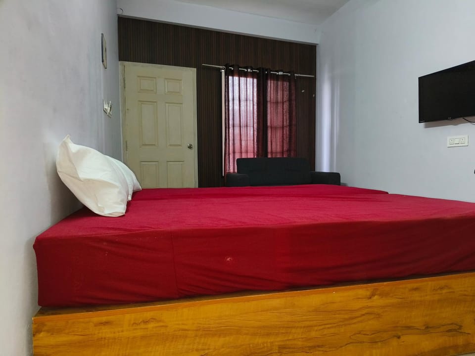 Royal Suites kangarappady Bed and Breakfast in Kochi