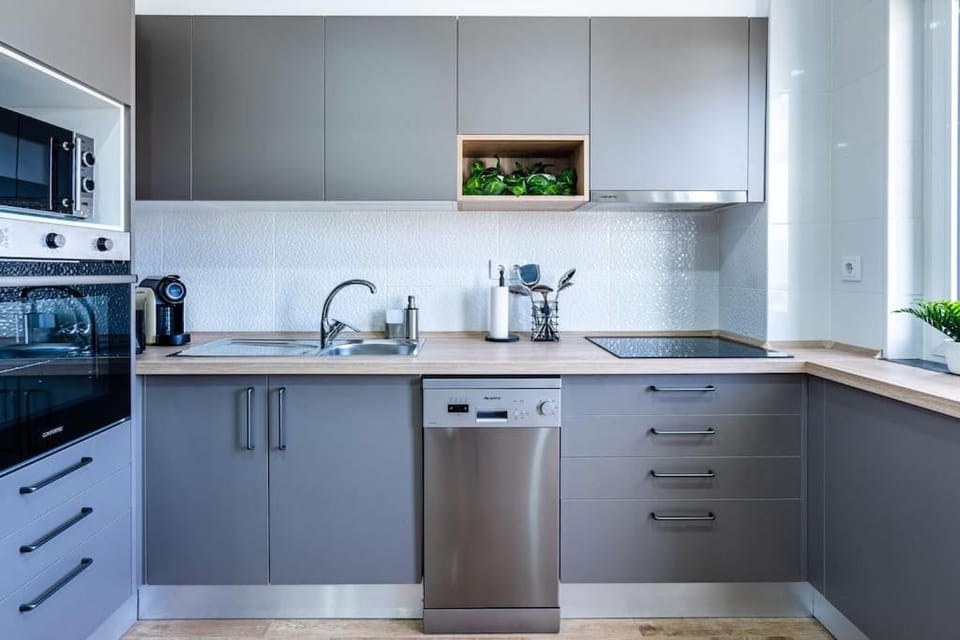 Coffee/tea facilities, Kitchen or kitchenette, dishwasher, minibar, pet friendly, stove, toaster