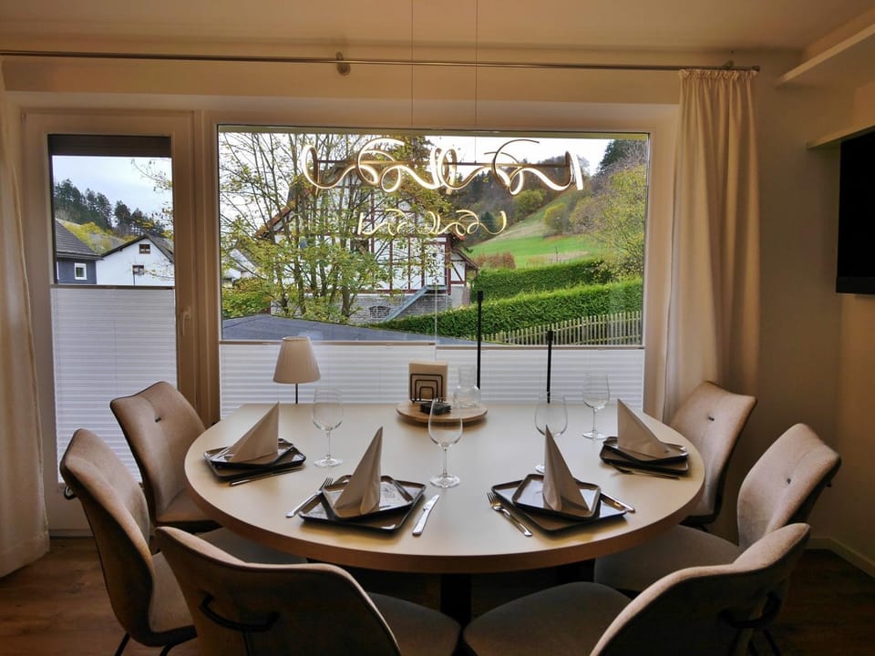 Upland Apartments - Fewo ZEITGEIST mit Garten, Grillhütte, Spielplatz und MeineCardPlus Apartment in Willingen