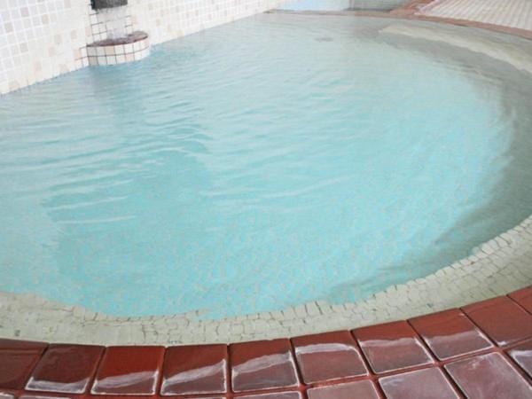 Hot Spring Bath, Bathroom
