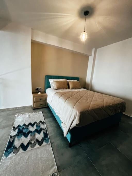 Escala Luxury Loft 2 in the center &Free Parking Apartment in Volos