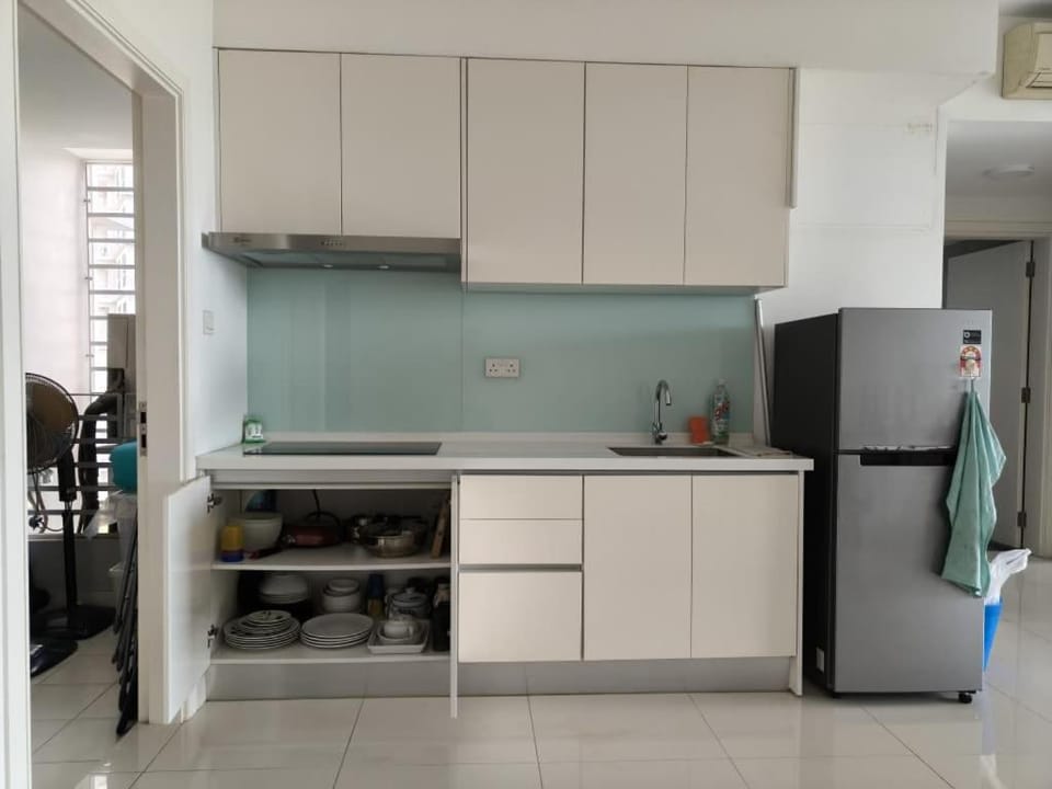 Teega Suite - 5 mins from Legoland Bed and Breakfast in Johor