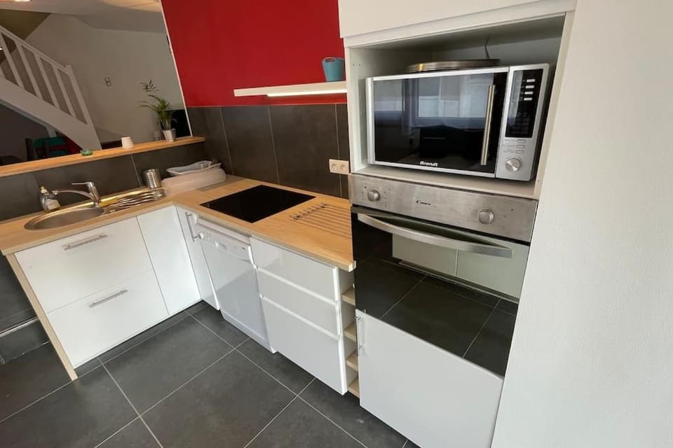 Maison centre bourg à 50m de la plage House in Brittany