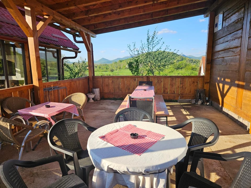 Patio, View (from property/room), Balcony/Terrace, Seating area