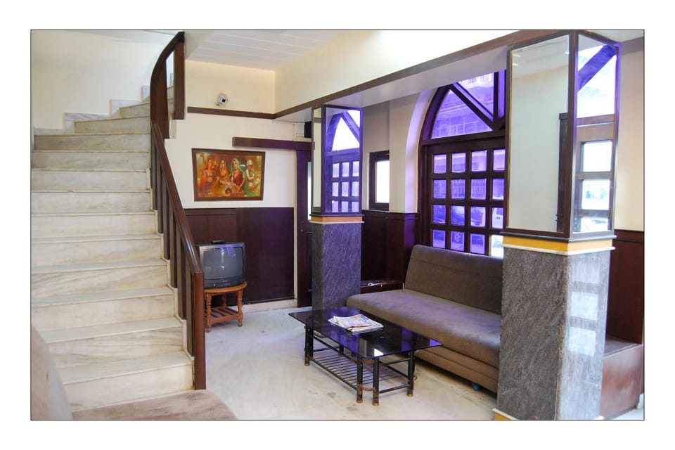 Lobby or reception, Seating area