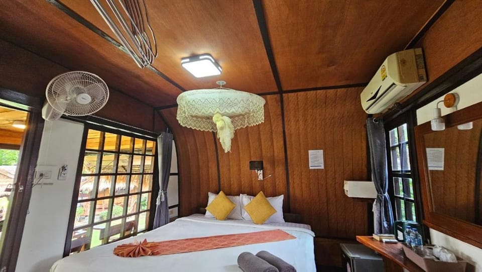 Eden Lanta Bungalow Nature lodge in Sala Dan