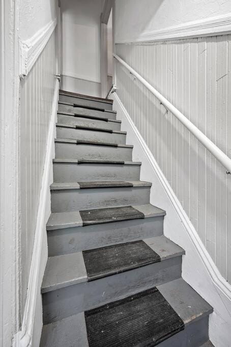 Center of Little Italy #4 Apartment in Cleveland Heights
