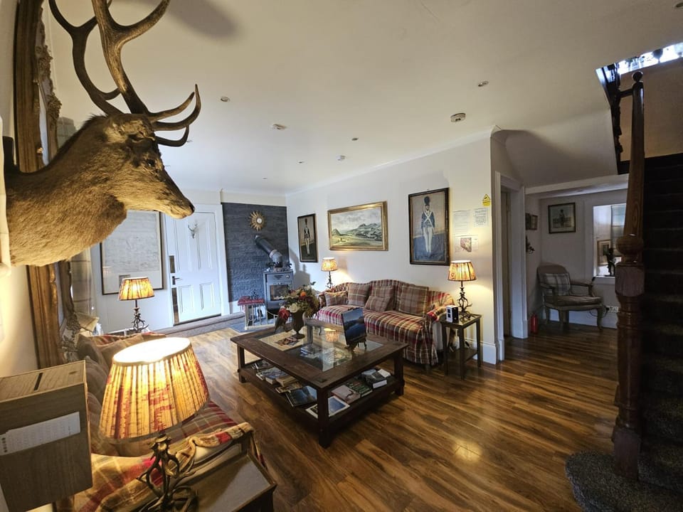 Communal lounge/ TV room, Living room