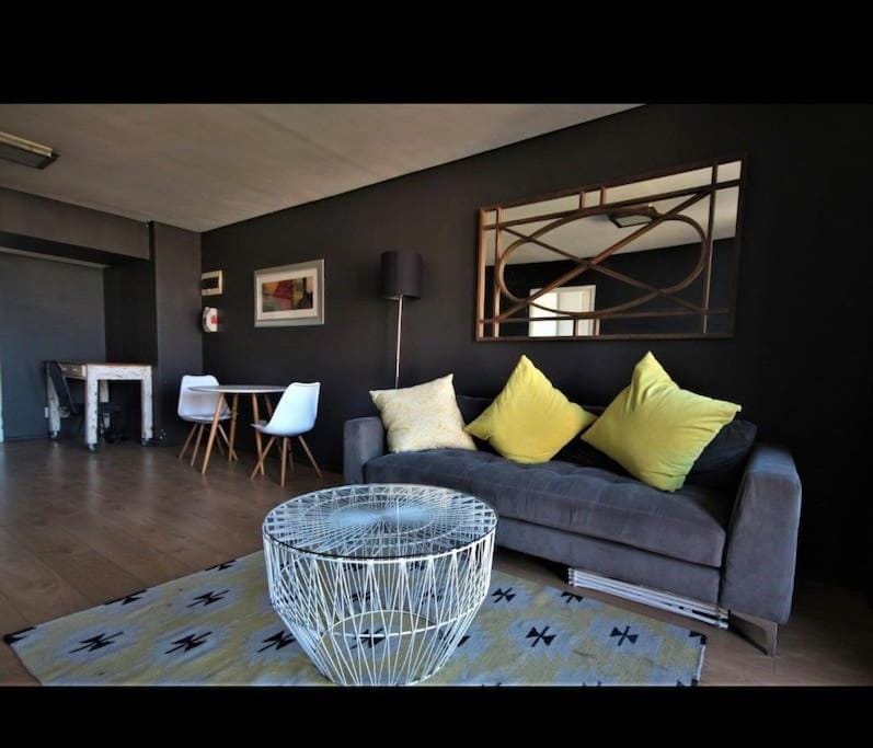 Fountain Suites Aparthotel - PRIVATE Apartment in Cape Town
