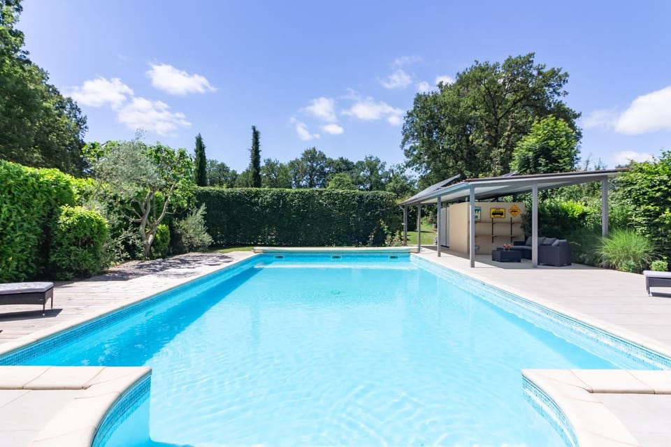 Pool view, Swimming pool, Swimming pool