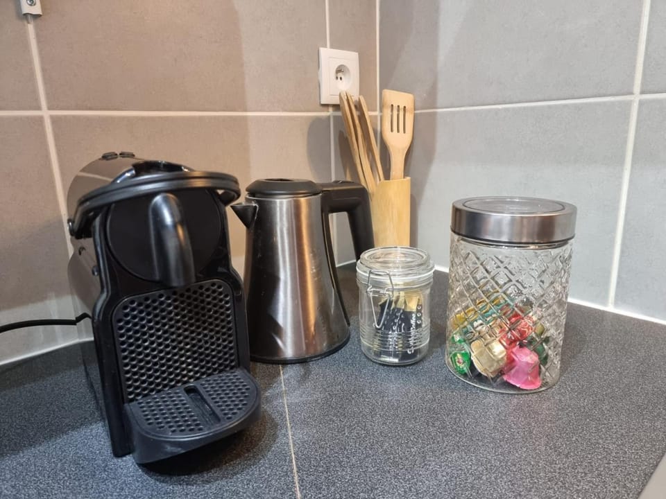 Coffee/tea facilities, Kitchen or kitchenette, toaster