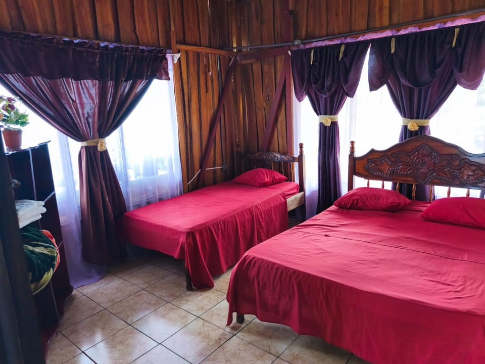 Hospedaje Coffee Mountain Vacation rental in Alajuela Province