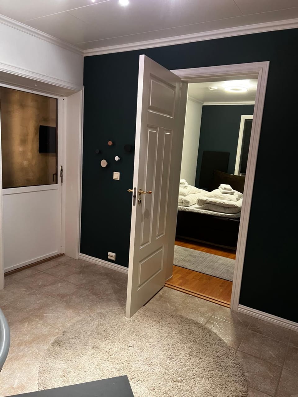 Liten kjellerleilighet. Landlig rolig område. Apartment in Troms Og Finnmark