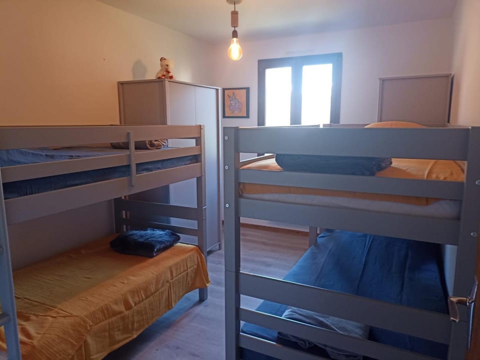 Bedroom, children, bunk bed