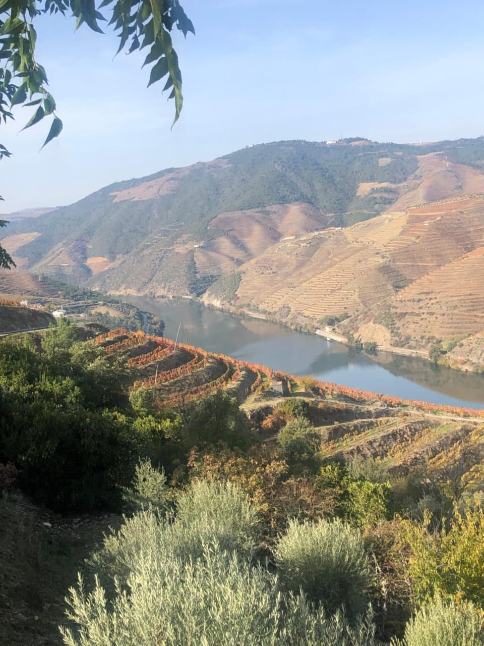 Nearby landmark, Day, Natural landscape, Mountain view, River view