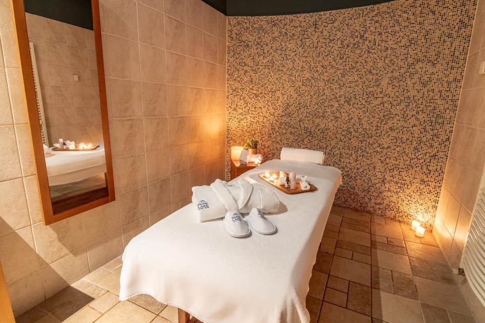 Massage, Spa and wellness centre/facilities, Area and facilities