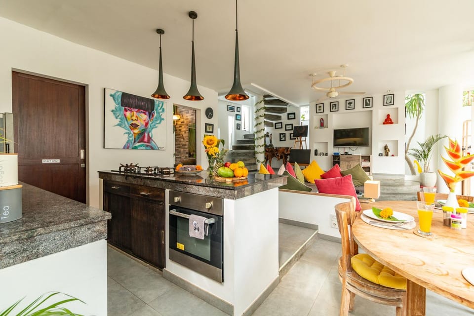 PROMO Modern Seminyak Pvt Villa with Pool and Parking Villa in Kuta