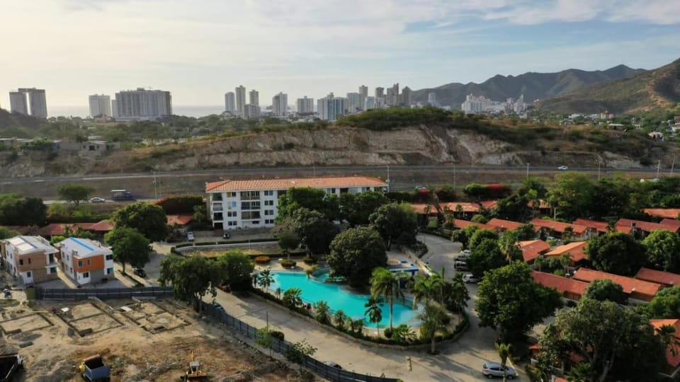 Natural landscape, City view, Pool view