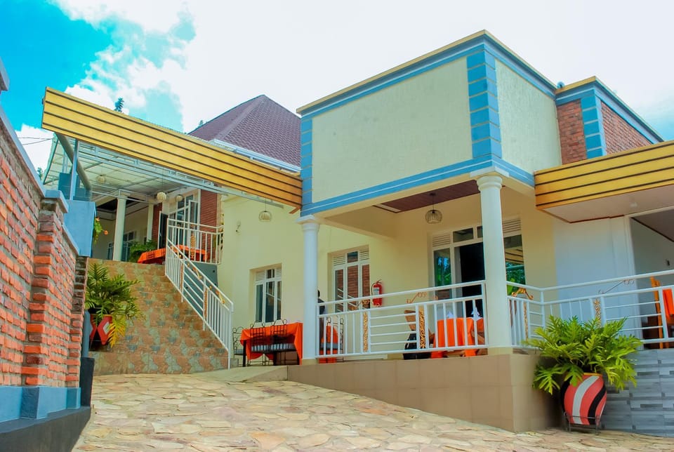 Property building, Day, View (from property/room), Balcony/Terrace