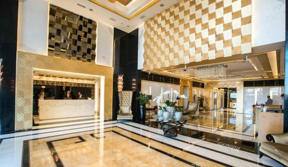 Damac Mall Street Residences Apartment in Dubai