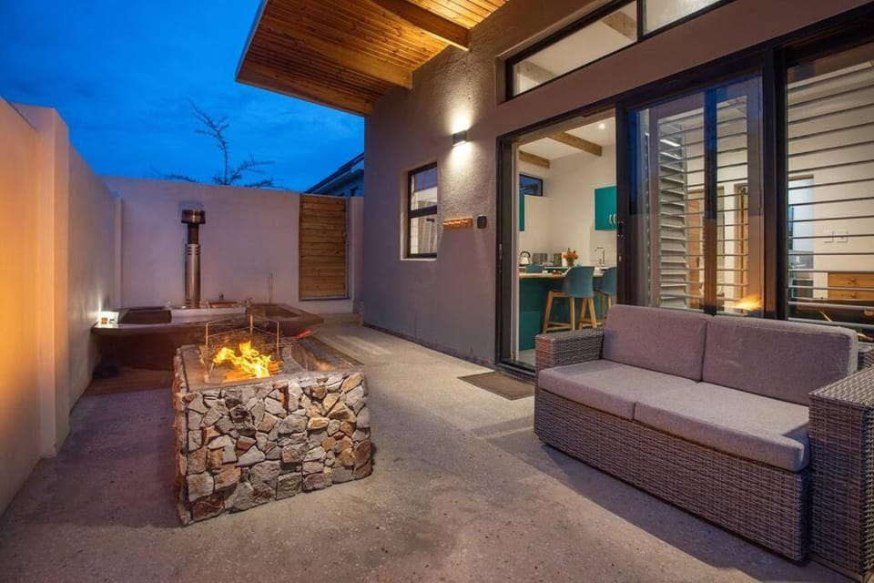 Hot Tub, Balcony/Terrace, flat iron