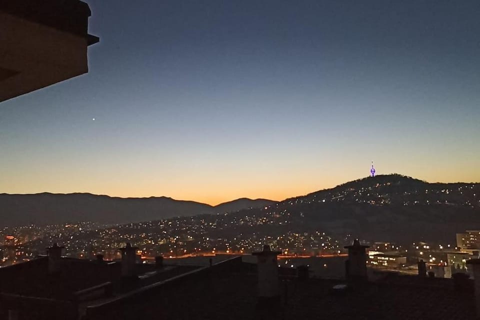 Spacious comfortable flat with splendid view Apartment in Sarajevo