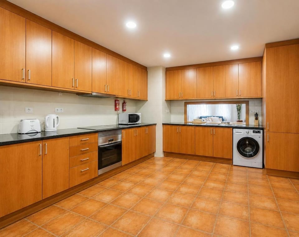 Lagos Marina Park Resort Apartment in Lagos