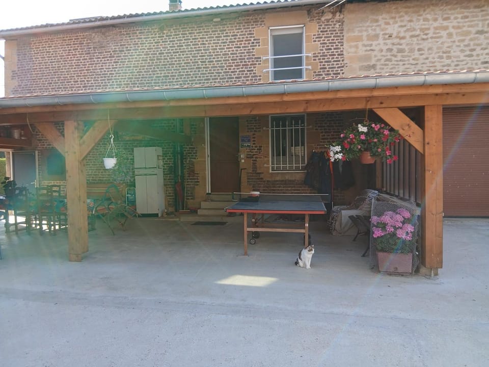 CHAMBRE PRIVÉE à LA FERME Bed and Breakfast in Grand Est