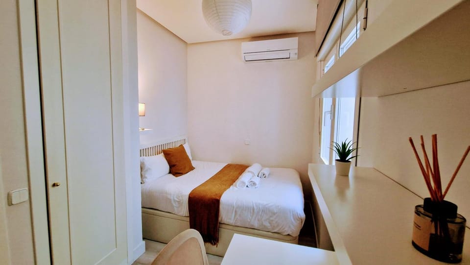Espectacular apartamento en Cuzco / Alberto Alcocer Apartment in Madrid