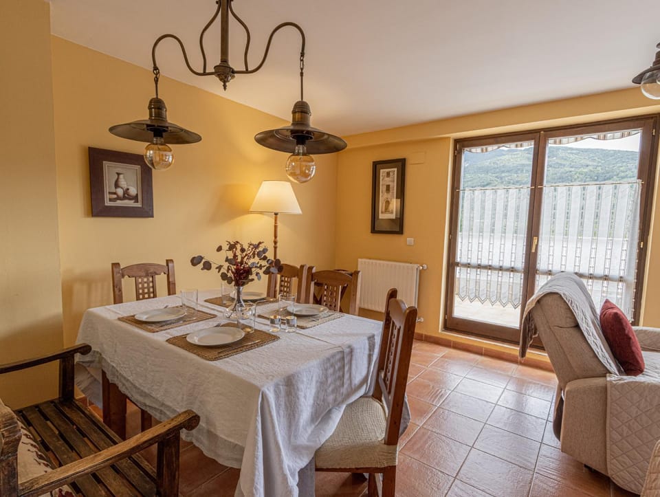 Casa nora villanua Apartment in Aragon