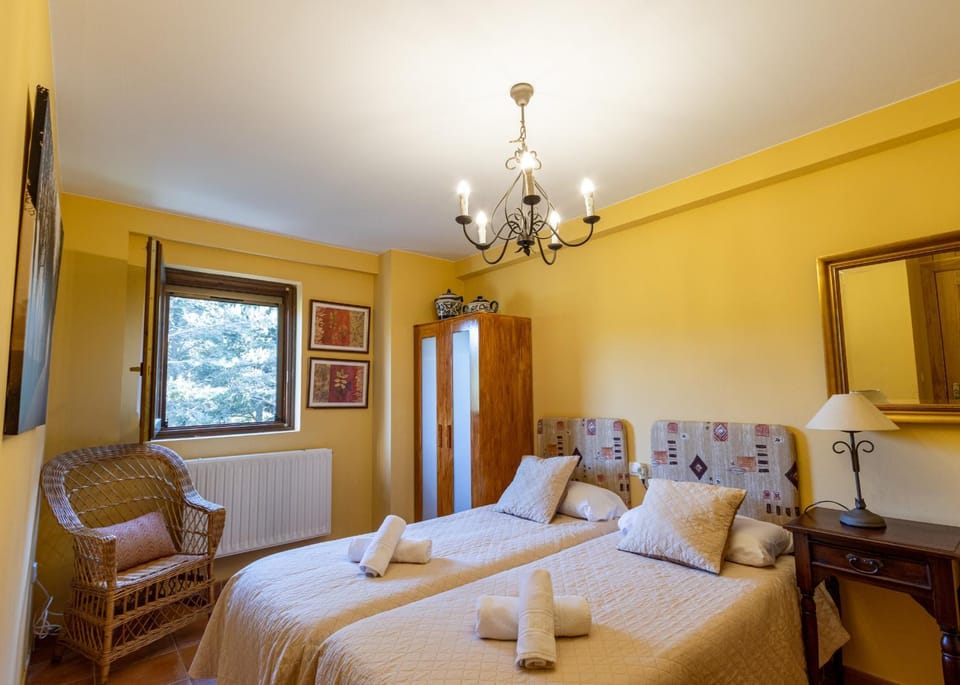Casa nora villanua Apartment in Aragon