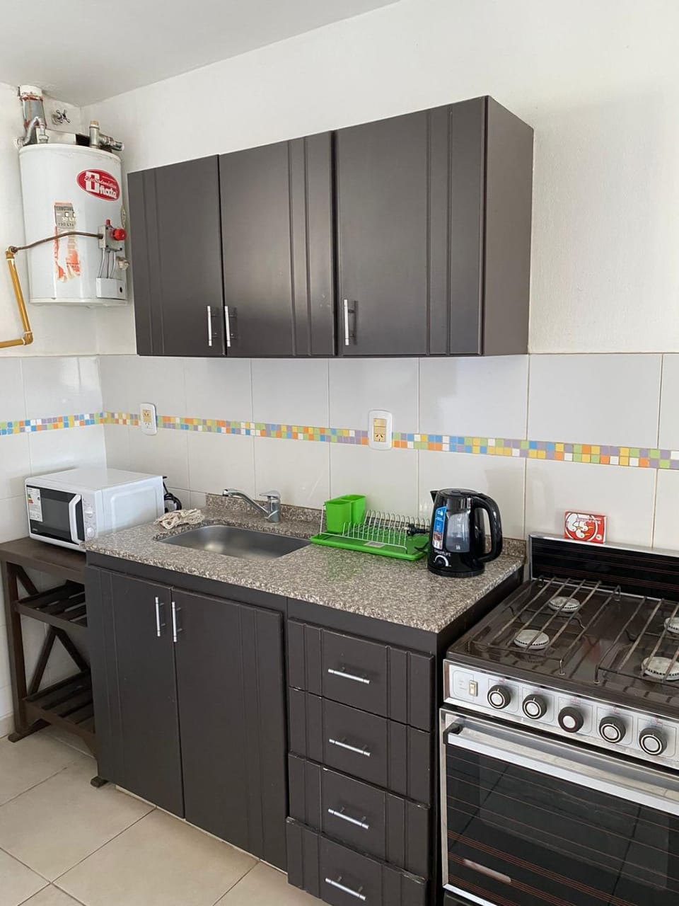 Kitchen or kitchenette, minibar, pet friendly, stove