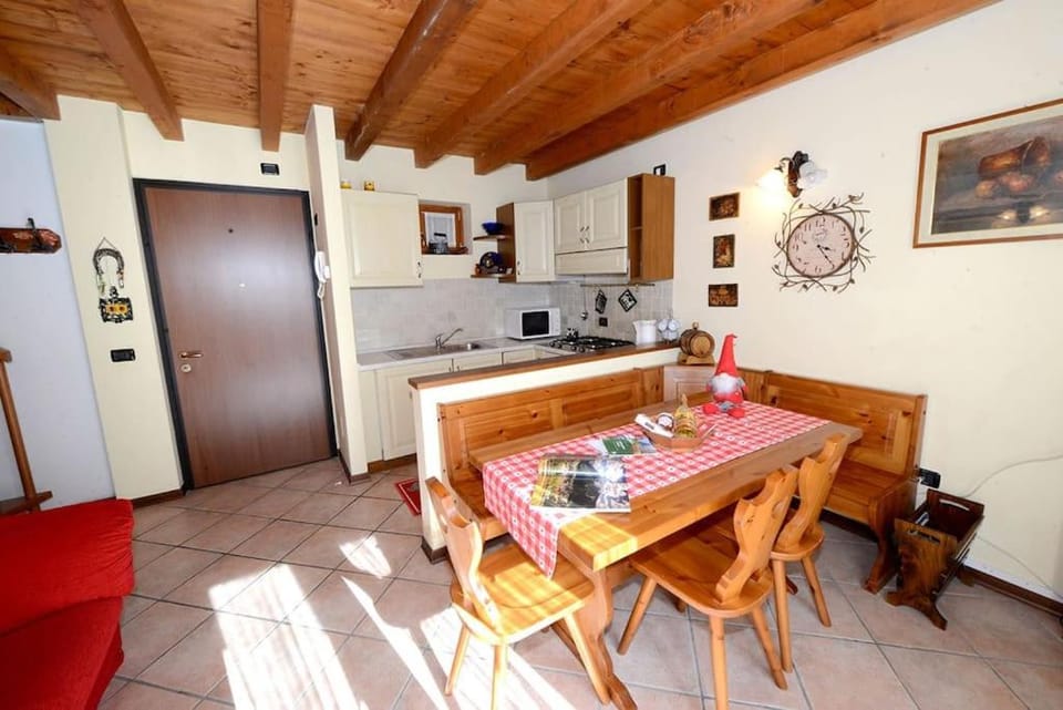 Trilocale Alpinsun - Accoglienza per 5 persone Apartment in Ponte di Legno
