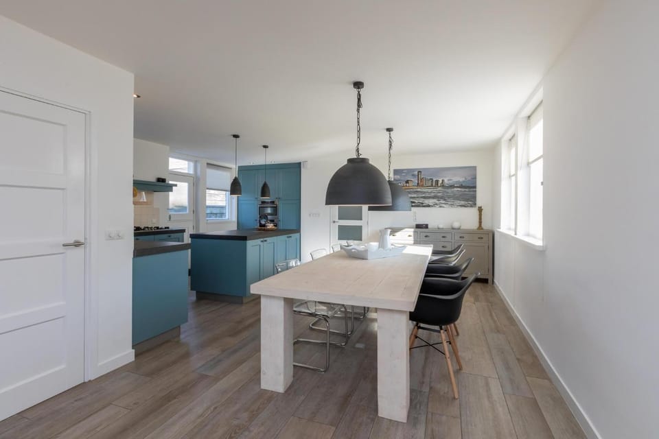 Welcome in - Familiehuis met ruim terras en speelweide I Oostkapelseweg 32, Serooskerke 'Ooievaar' Apartment in Oostkapelle