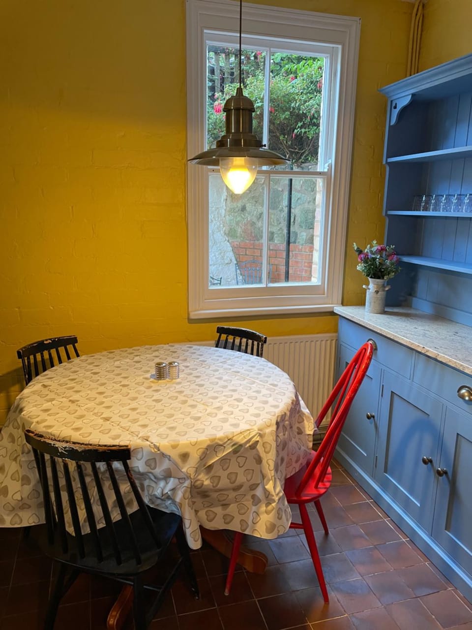 Spring View House in Malvern Hills District