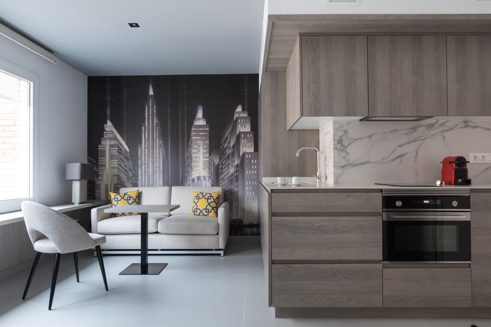 Kitchen or kitchenette, Living room, Seating area, Dining area, dishwasher, minibar, pet friendly