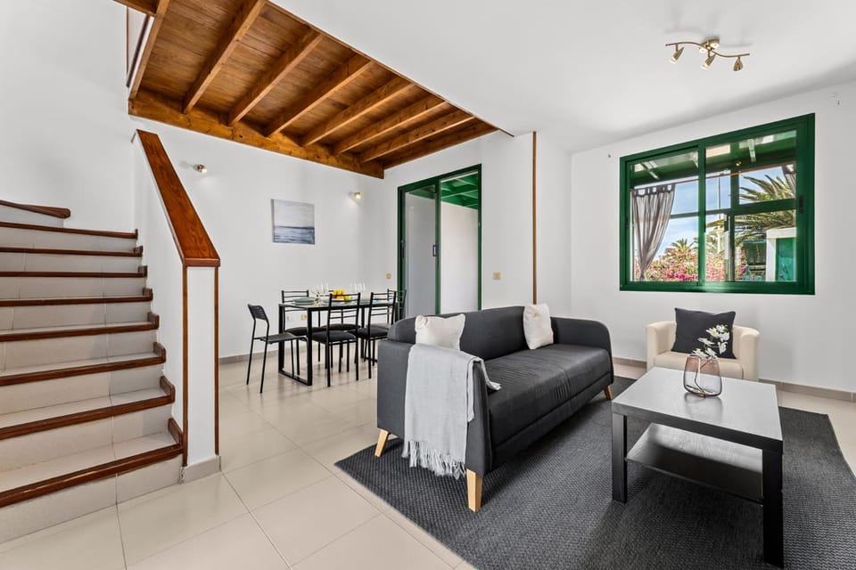 Communal lounge/ TV room, Lounge or bar