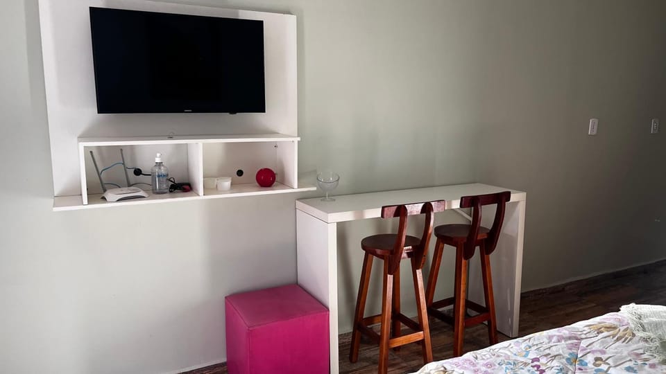 Estúdio dentro de uma chácara em Botucatu rubiao jr House in Botucatu